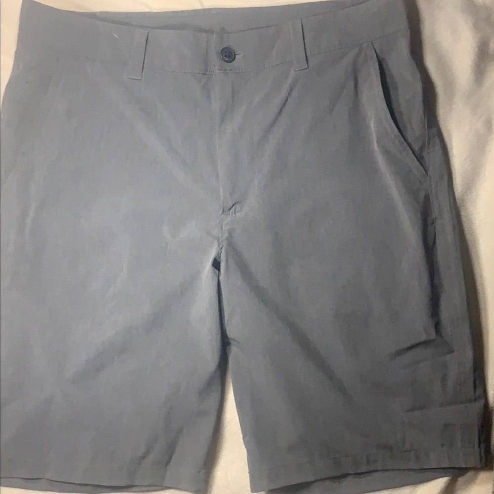 Old Navy Active shorts